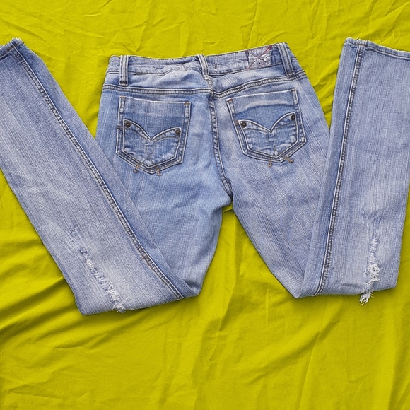 Womens Distressed jeans - Picture 1 of 8